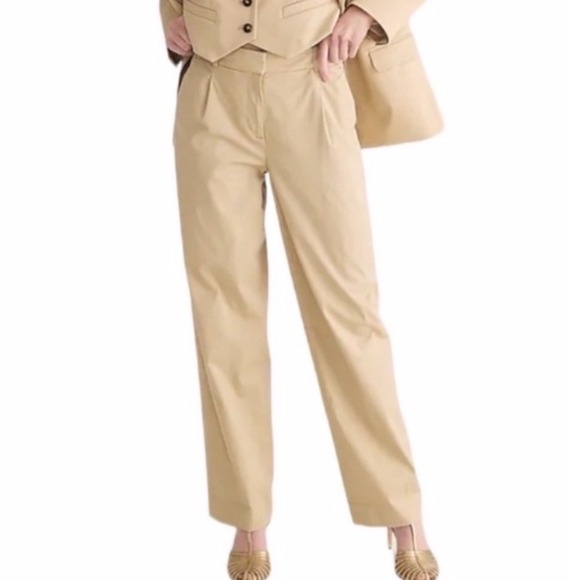 J.Crew Pants - NWT J.Crew Essential Pant Khaki Tan High Rise Pleated Straight Leg Plus Size 20